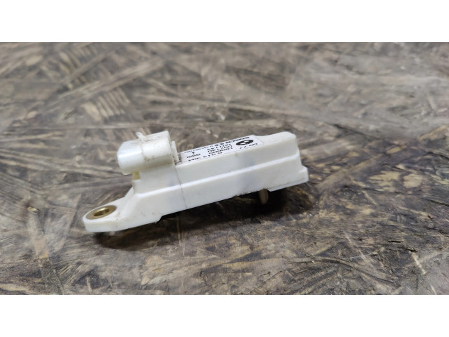 Датчик удара надувных подушек