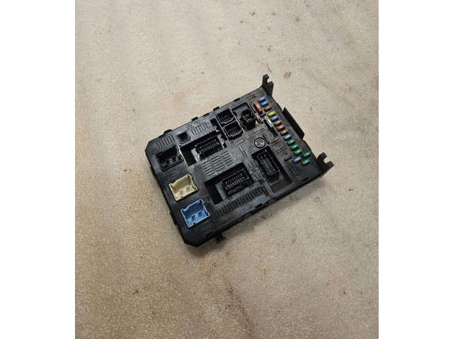 Блок комфорта 21676031, 281148373A Citroen C4 I