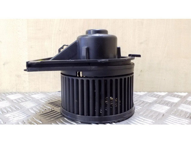 Вентилятор печки F667325R, 1J1819021C Audi A3 S3 8L