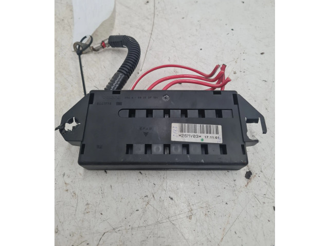 Блок предохранителей 9441776, 9441776 Volvo V70