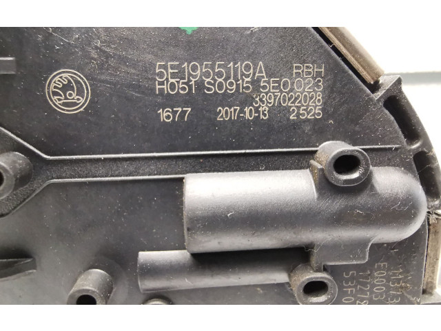 Моторчик дворников 5E1955119A Skoda Octavia Mk3 (5E)