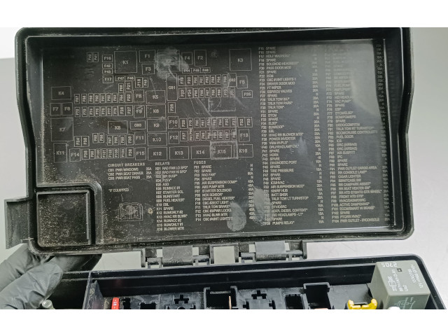 Блок предохранителей P68242818AC Jeep Grand Cherokee