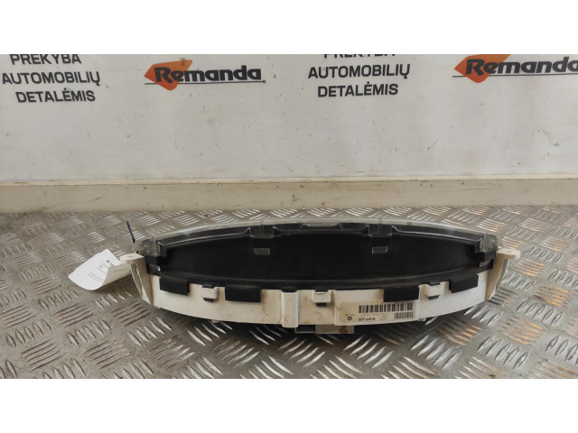 Přístrojová deska Chrysler Grand Voyager IV 2005 R409AH