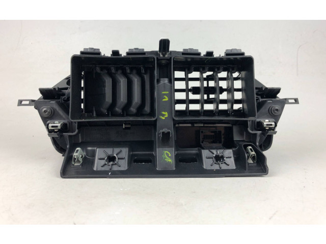 Блок управления климат-контролем 9823457080, 9823457180   Peugeot 2008 II