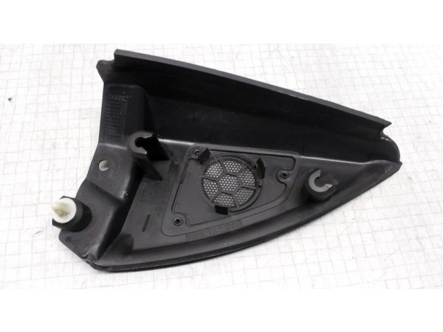 Пластиковая отделка зеркала