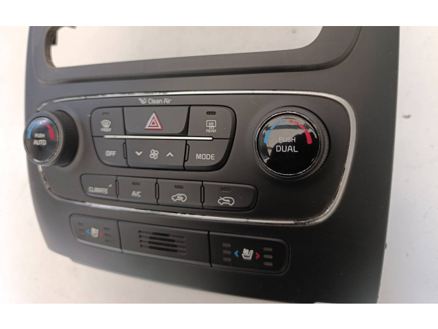 Блок управления климат-контролем 972502P525   KIA Sorento