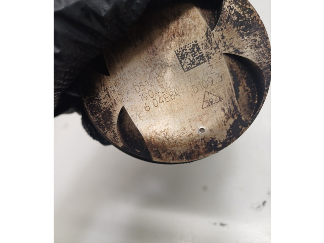 Поршень с шатуном 04EC, 604EBK Volkswagen Golf VII