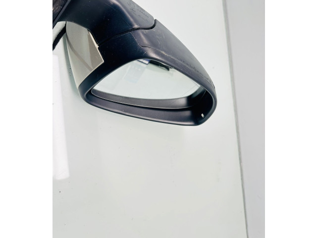 Зеркало электрическое Volkswagen Jetta VI 2011 - 2018 года