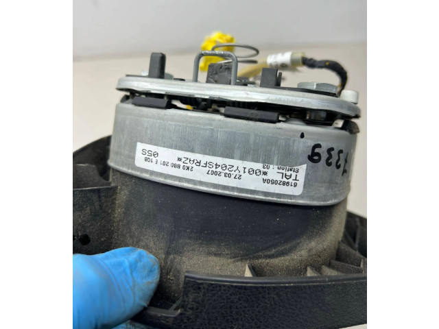 Подушка безопасности водителя 2K0880201E, 1K0971584 Volkswagen Caddy