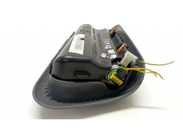 Подушка безопасности в сиденье 73910YV010, 8135467 Citroen C1