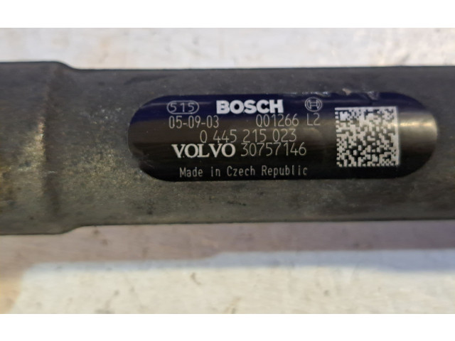 Топливная рампа 0445215023, 30757146   Volvo XC90   для двигателя D 5244 T4