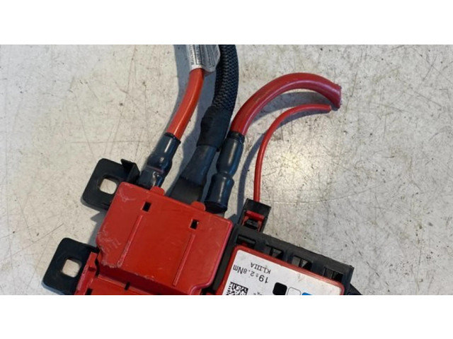 Узел подключения плюсовых проводов