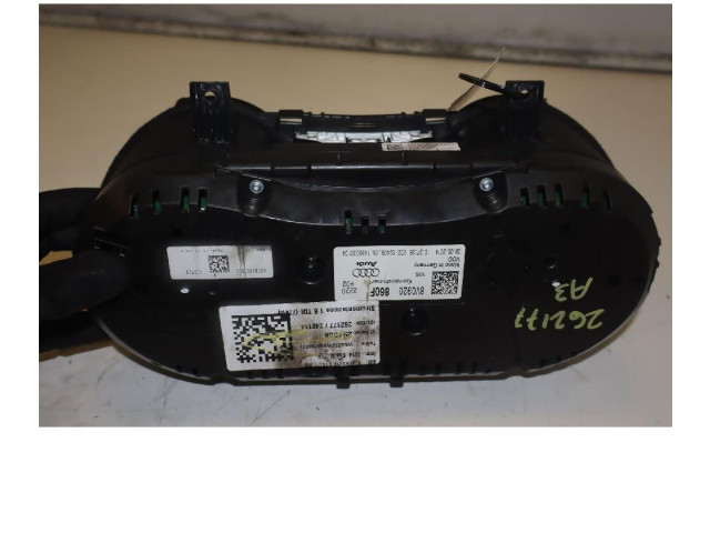 Панель приборов 8V0920860F   Audi A3 S3 8V       