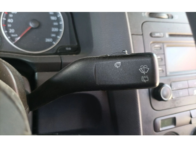 Ручка стеклоочистителей 1K0953519   Volkswagen Golf SportWagen