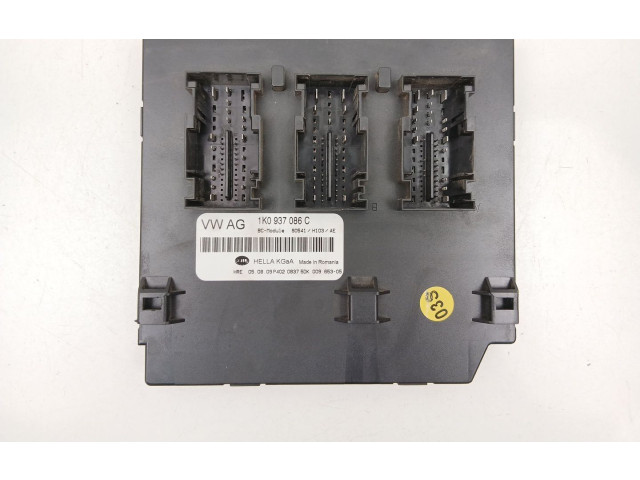 Блок предохранителей 1K0937086C   Skoda Yeti (5L)    