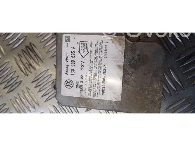 Блок подушек безопасности 1c0909605a Volkswagen Golf IV