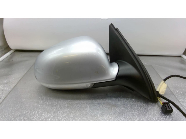 Зеркало электрическое Volkswagen Jetta V 2005 - 2010 года