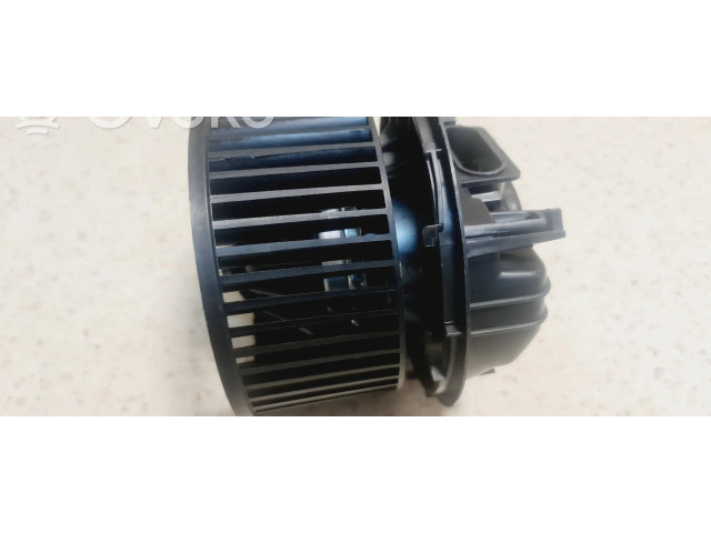 Вентилятор печки 8200486104, DDR014TT Dacia Sandero