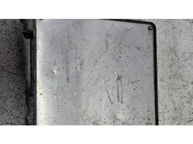 Блок управления двигателя 7700107196, 401375   Renault Twingo I