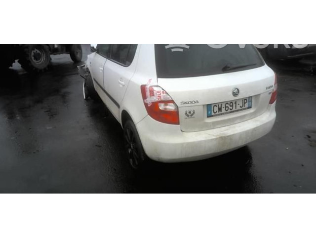 Генератор 03F903023E Skoda Fabia Mk2 (5J)
