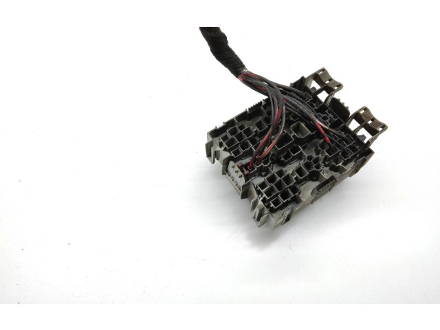 Pojistková skříňka Porsche Cayenne (92A) 2012