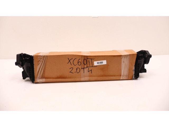 Радиатор интеркулера 32384488 Volvo XC60 2023