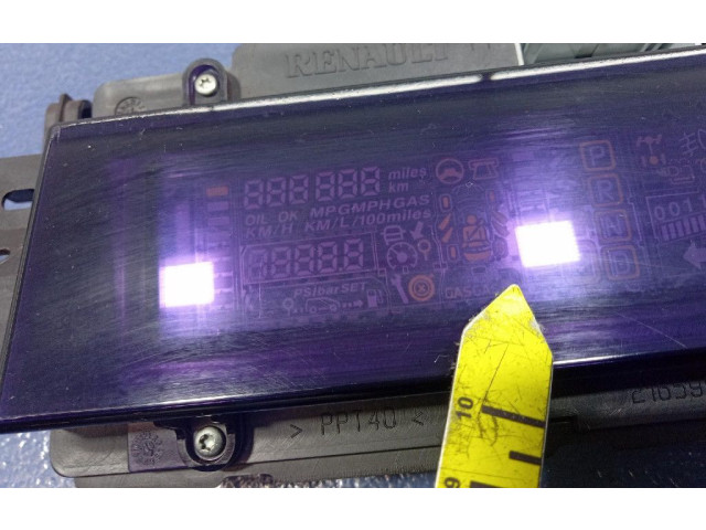 Přístrojová deska Renault Espace III 2003 8200030529, 8200030529