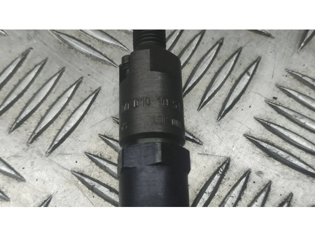 Vstřikovač 000010101051   Mercedes-Benz Vito Viano W638  pro naftový motor 2.2  