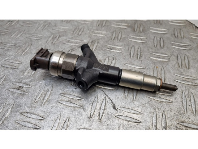 Vstřikovač 16613AA020 Subaru Outback pro naftový motor 2.0