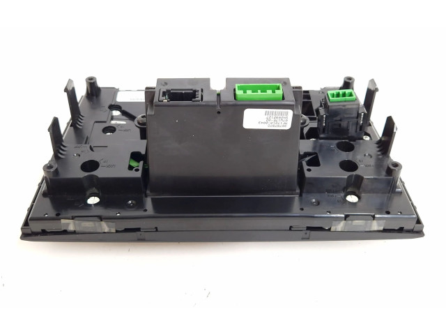 Дисплей    30797972, SN2092127   Volvo XC90