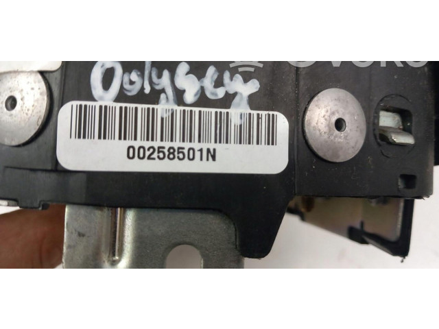 Подушка безопасности водителя Honda Odyssey