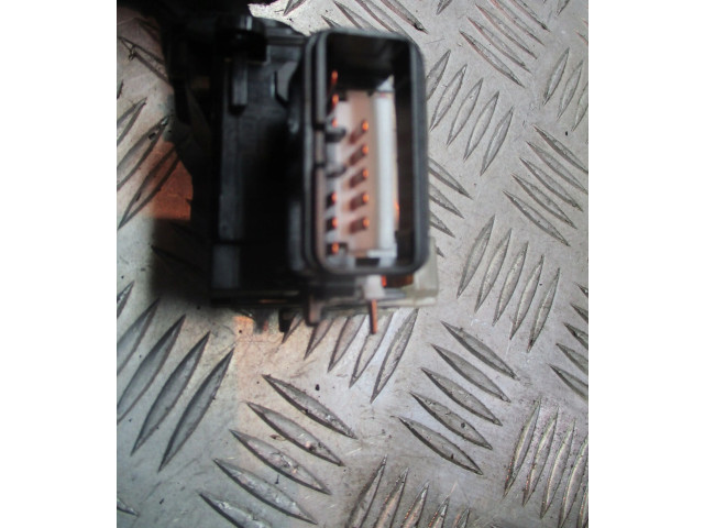 Переключатель дворников 17B122 Mazda Premacy