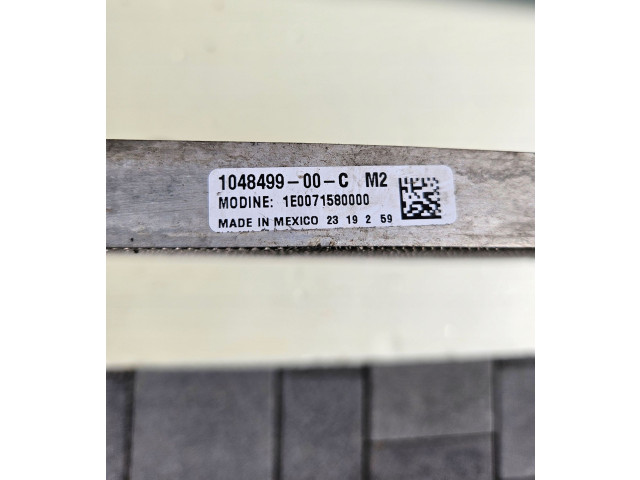 Блок управления климат-контролем 1048499 Tesla Model X