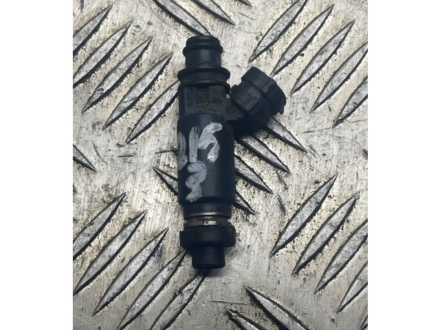 Форсунка     Subaru Forester SF   