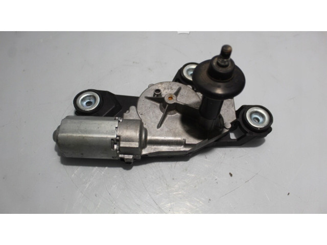 Моторчик заднего дворника BV6117K441AA, 0390201205    Ford Focus