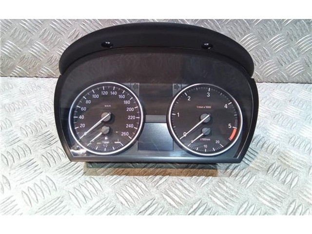 Přístrojová deska BMW X1 E84 2013 225944308, 928381503