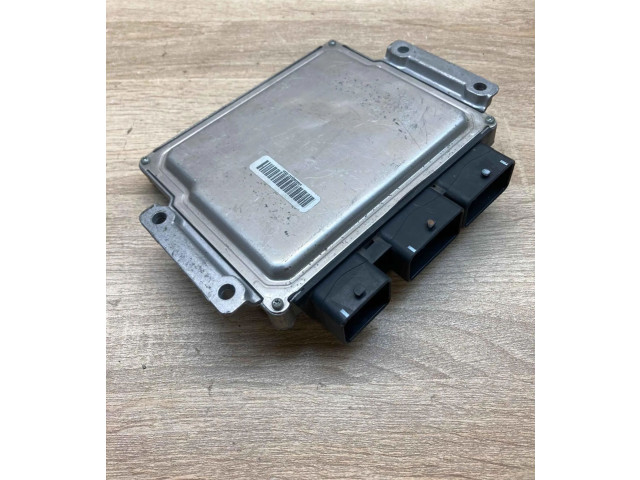 Řídící jednotka 9663548180, 9666266580 Peugeot 307 CC 2003