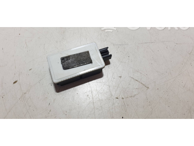 Поршень Блок управления центрального замка S180036007, 31252988 Volvo XC70