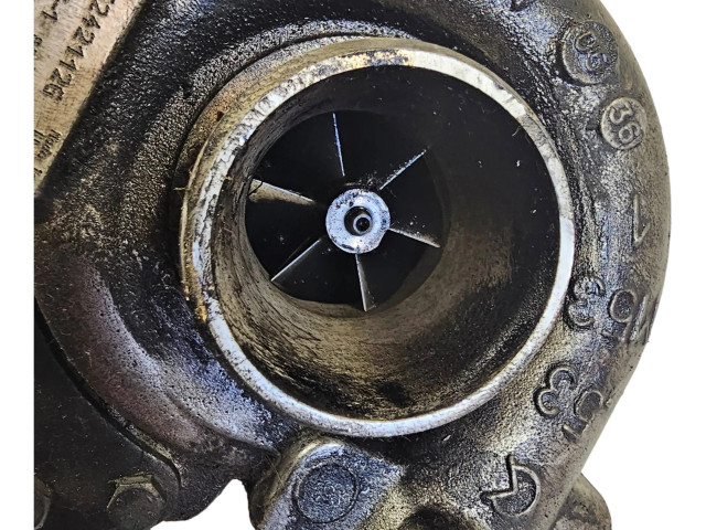  Турбина Jeep Cherokee 2.8 35242112G         