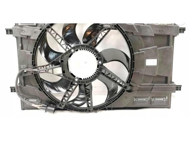 Вентилятор радиатора 5WA121203L Volkswagen Golf VIII