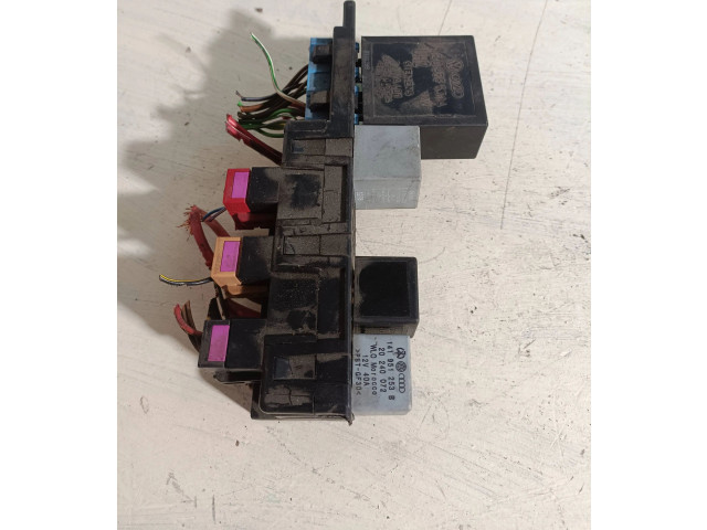 Блок предохранителей 8L0941822, 896081000 Audi A3 S3 8L