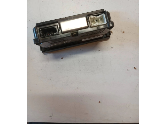 Дисплей    31268055, 69199100U   Volvo C30