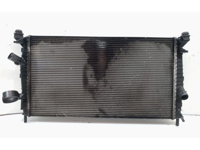 Радиатор охлаждающей жидкости     Volvo C30 