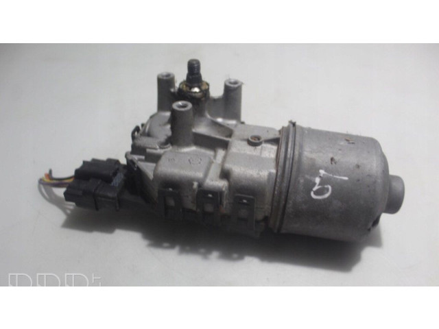 Двигатель стеклоочистителей