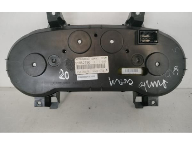 Přístrojová deska  Fiat Punto Evo 2010 51852796  