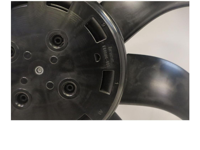 Вентилятор радиатора 00521413450 Jeep Compass