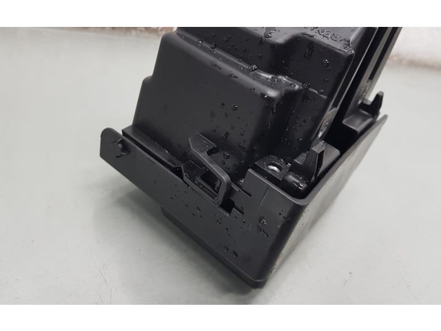 Блок предохранителей  252361535R   Renault Arkana    