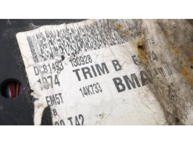 Pojistková skříňka AV6T14A142AB, EM5T14K733BAM Ford Focus 2013