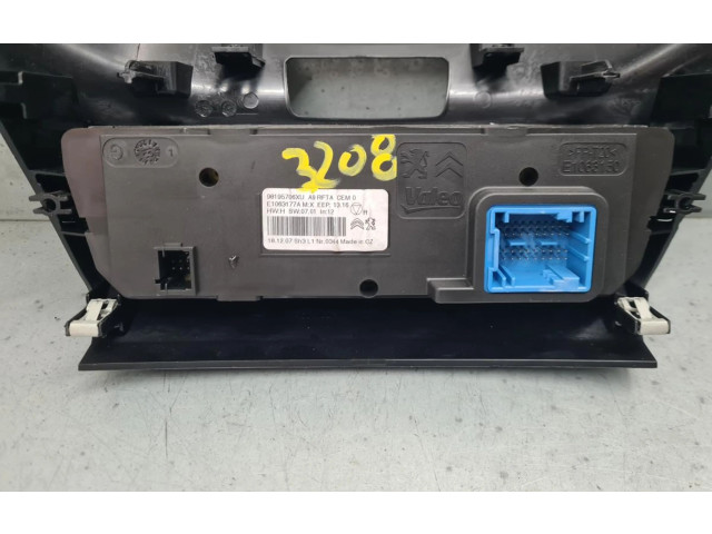 Блок управления климат-контролем 98195706XU, E1063177A Peugeot 2008 I
