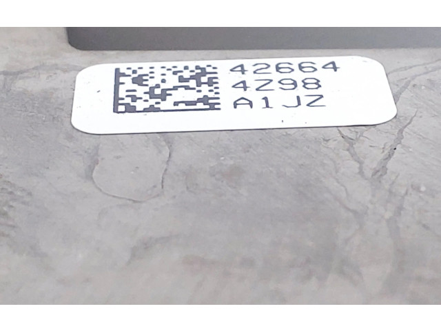 Экран/ дисплей / маленький экран 5E3919605   Skoda Octavia Mk4       